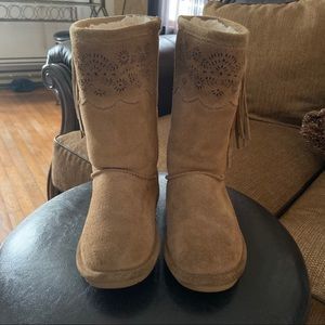 Girl BearPaw Boots